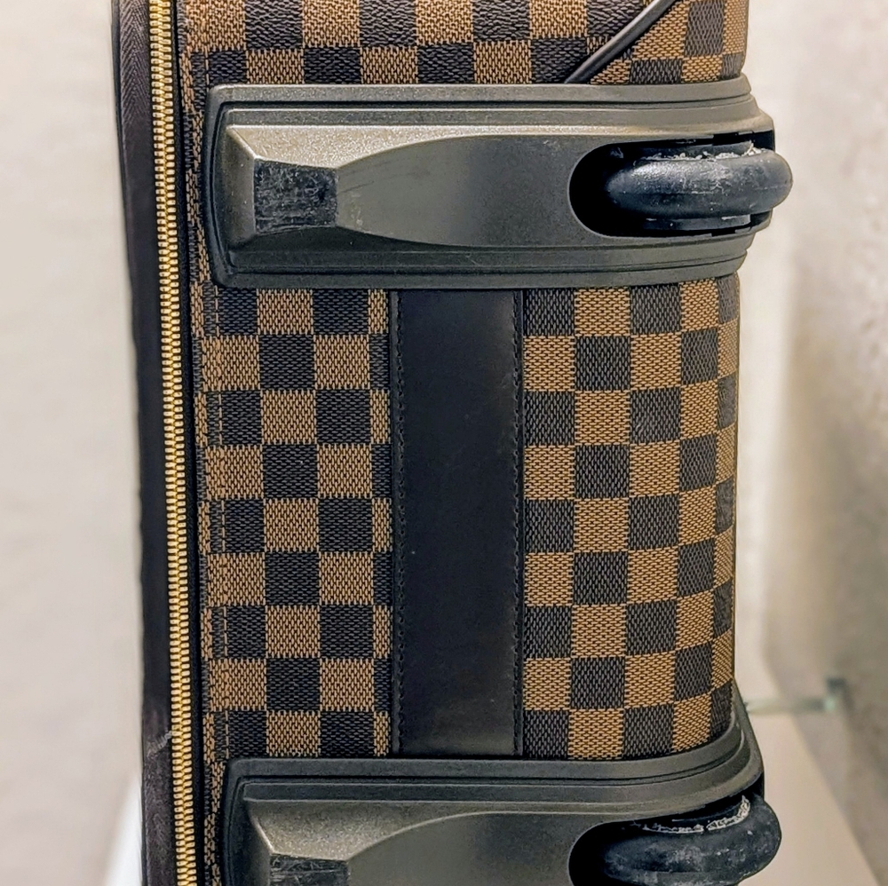 Louis Vuitton Damier Ebene Pegase 55 Rolling Luggage Carry On. - Picture 8 of 12